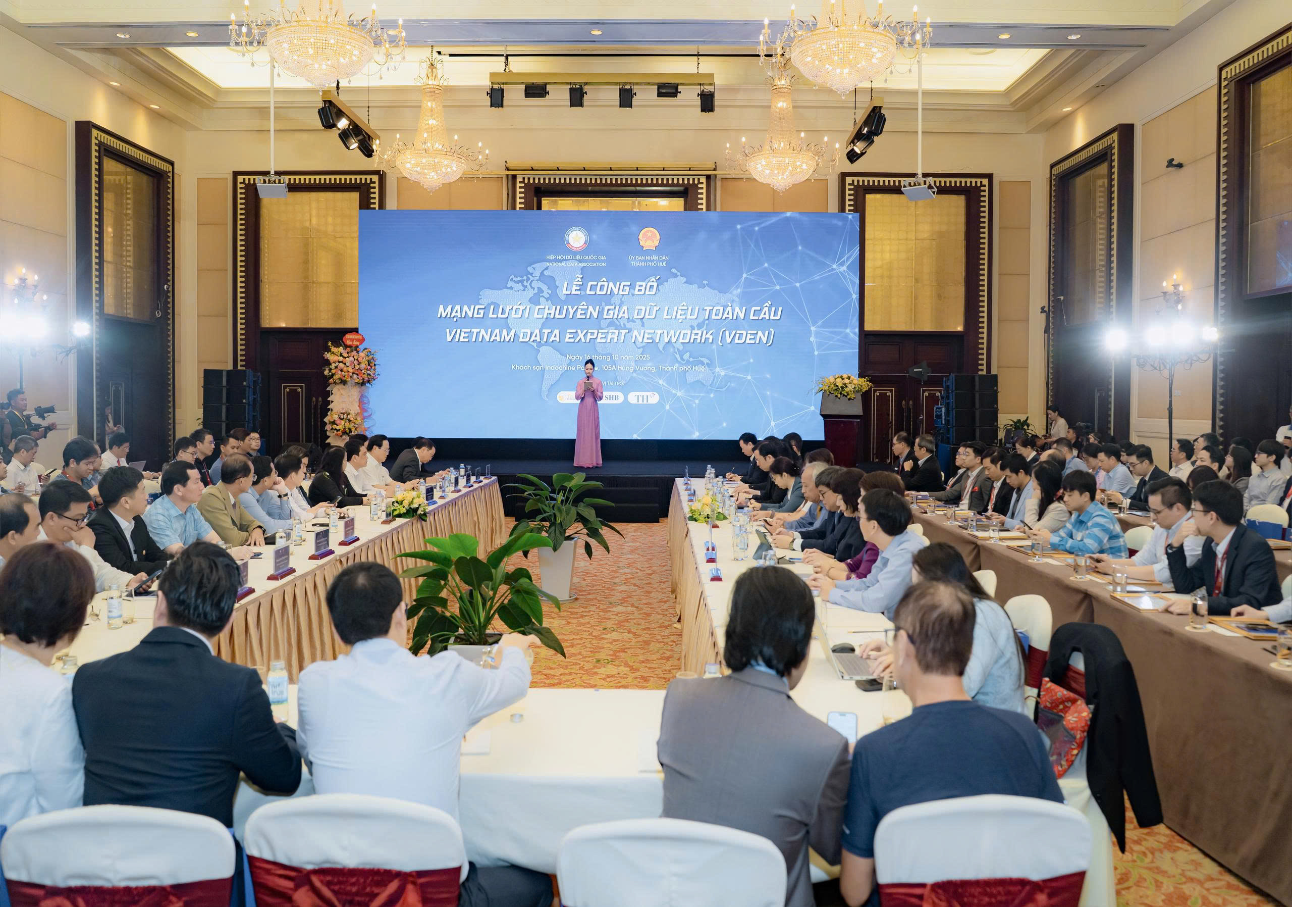 Lễ công bố mạng lưới chuyên gia dữ liệu toàn cầu tại Huế